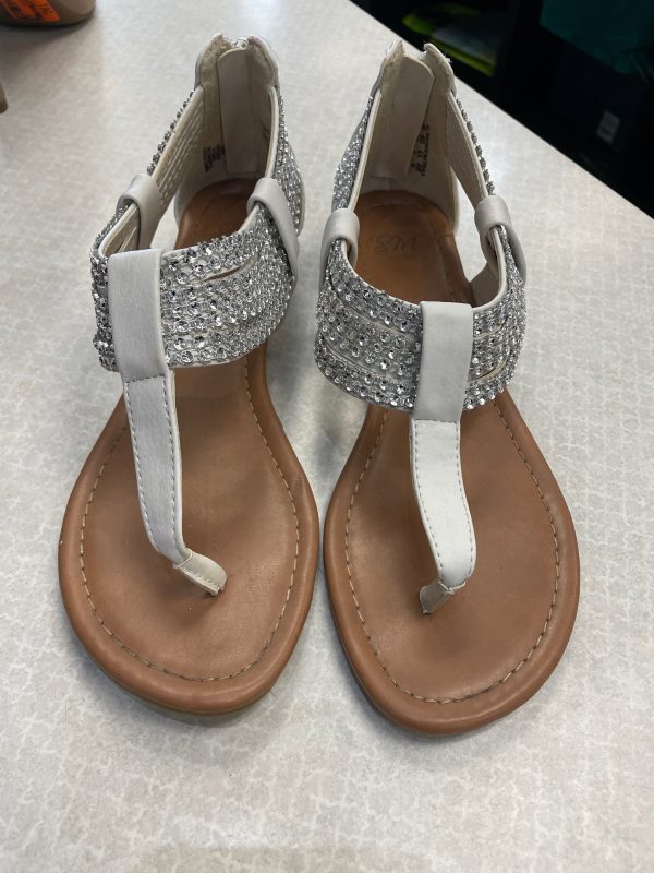 Sandals Flip Flops By Clothes Mentor  Size: 6.5 Sale